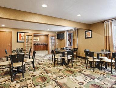 Hotel Days & By Wyndham Waterloo